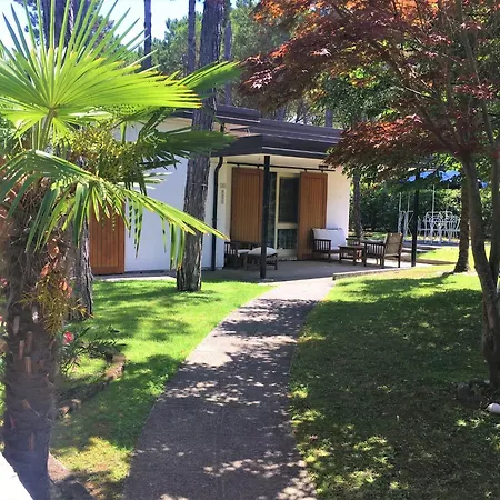ヴィラ Bibione Pineda With Porch And Garden